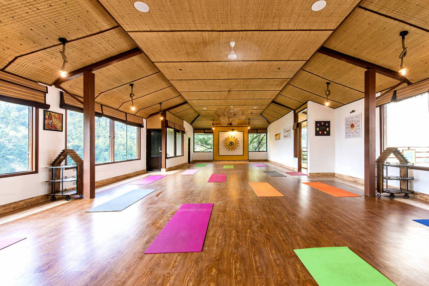 Best Yoga Retreat in Rishikesh Himalayas India at Veda5