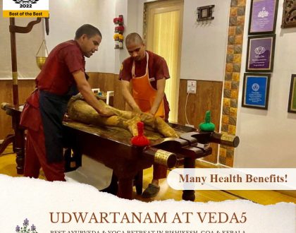 Udwartanam Treatment at The Best Ayurveda Panchakarma Yoga Retreat in Rishikesh Goa Kerala India - Veda5