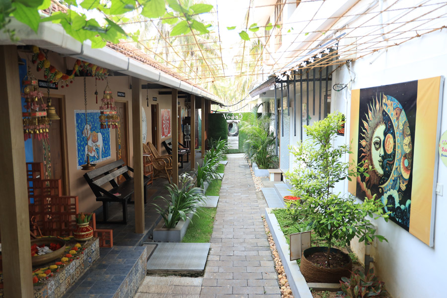De-Stress Rejuvenate Detox Panchakarma - Best Ayurveda Yoga Naturopathy Retreat Resort in Kerala - Veda5 Wellness Thrissur India - 30