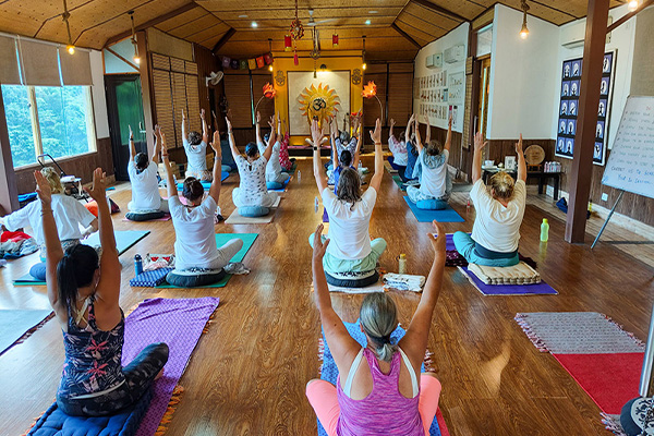 Best Yoga & Meditation Wellness Retreat & Resort in Rishikesh, Kerala & Goa, India - Veda5 Best-Yoga-Meditation-Wellness-Retreat-Resort-Ayurveda-Panchakarma-Naturopathy-Clinic-in-Rishikesh-Kerala-Goa-India-Veda5